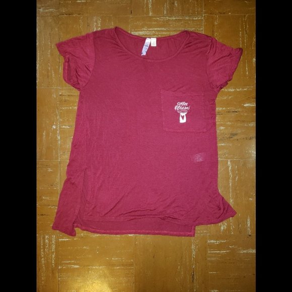 Maroon Graphic T-Shirt - Picture 2 of 5